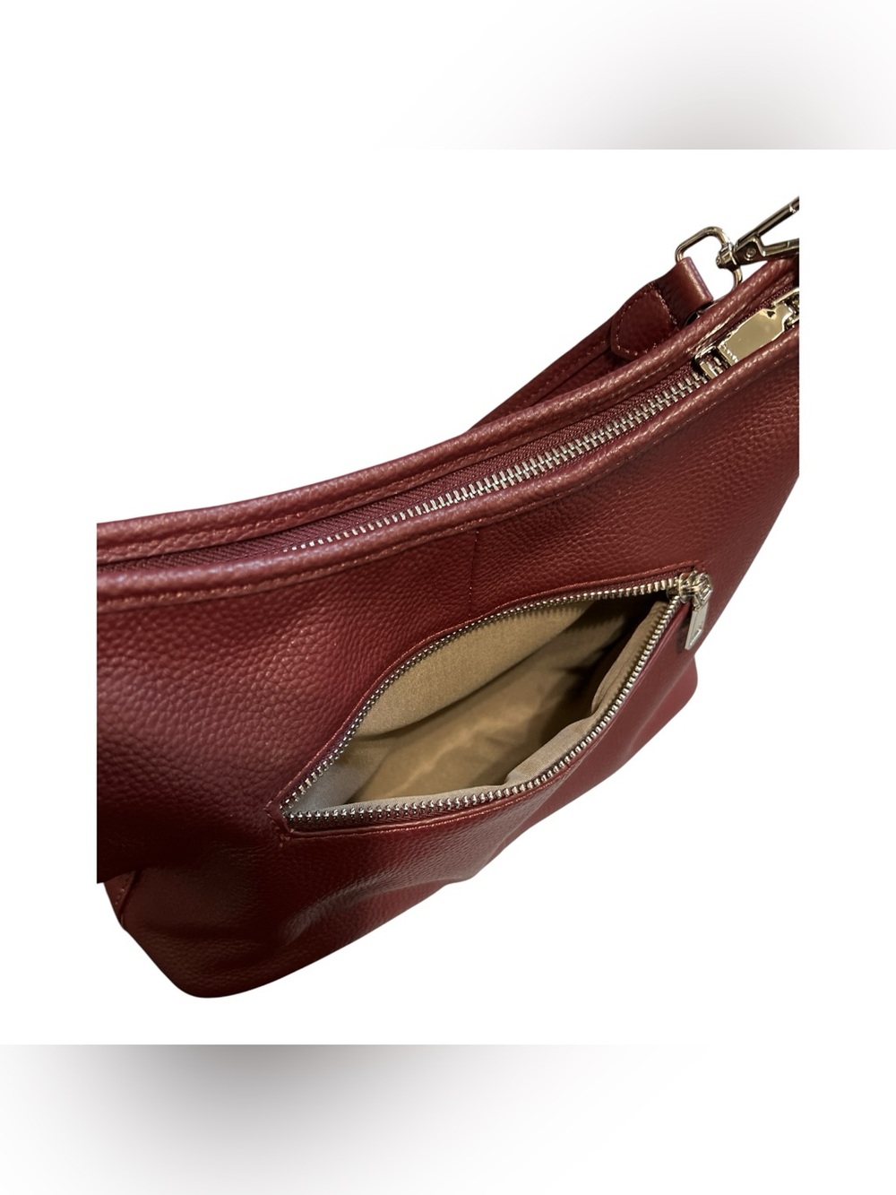 Befen Pebbled Leather Shoulder Bag in Burgundy Red - Picture 5 of 16
